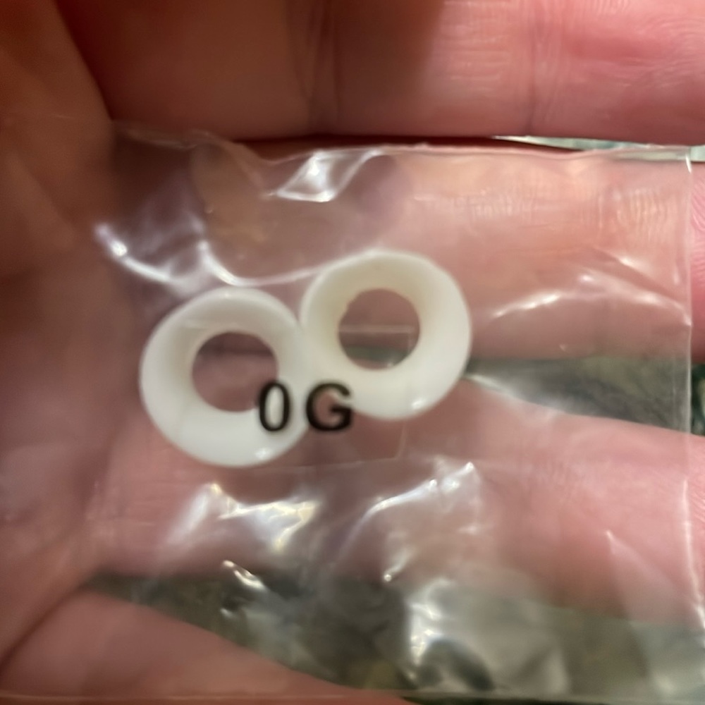 10/$10 0g White Silicone Tunnel Gauges